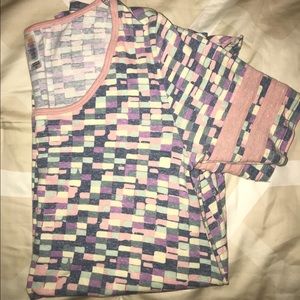 LulaRoe XS Perfect T